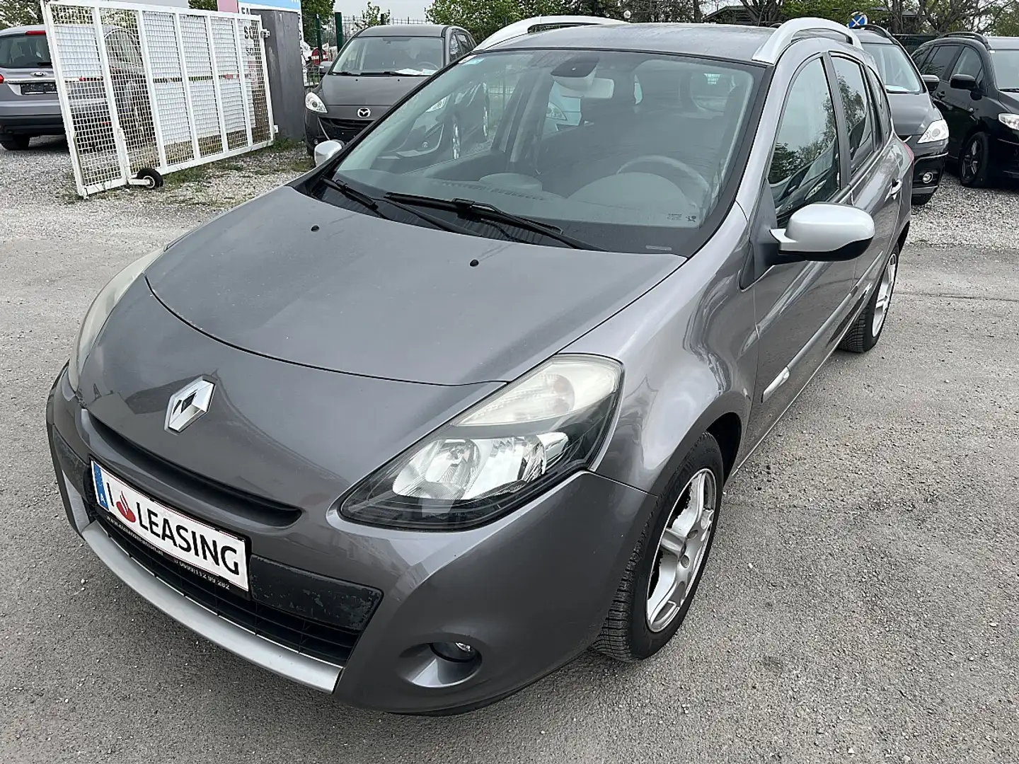 Renault Clio Grandtour Success 1,2 16V * SOFORT FINANZIERUNG... Silber - 1