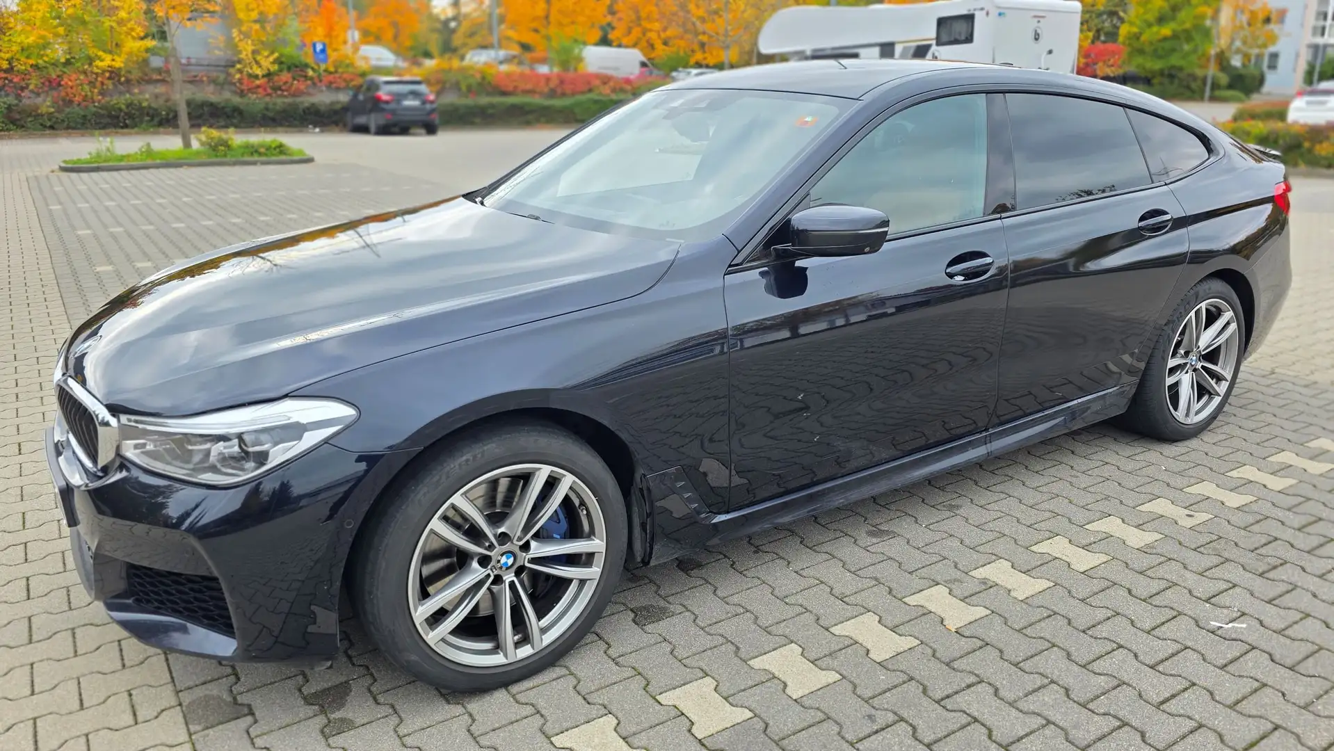 BMW 630 d Gran Turismo M-Sport Schwarz - 1