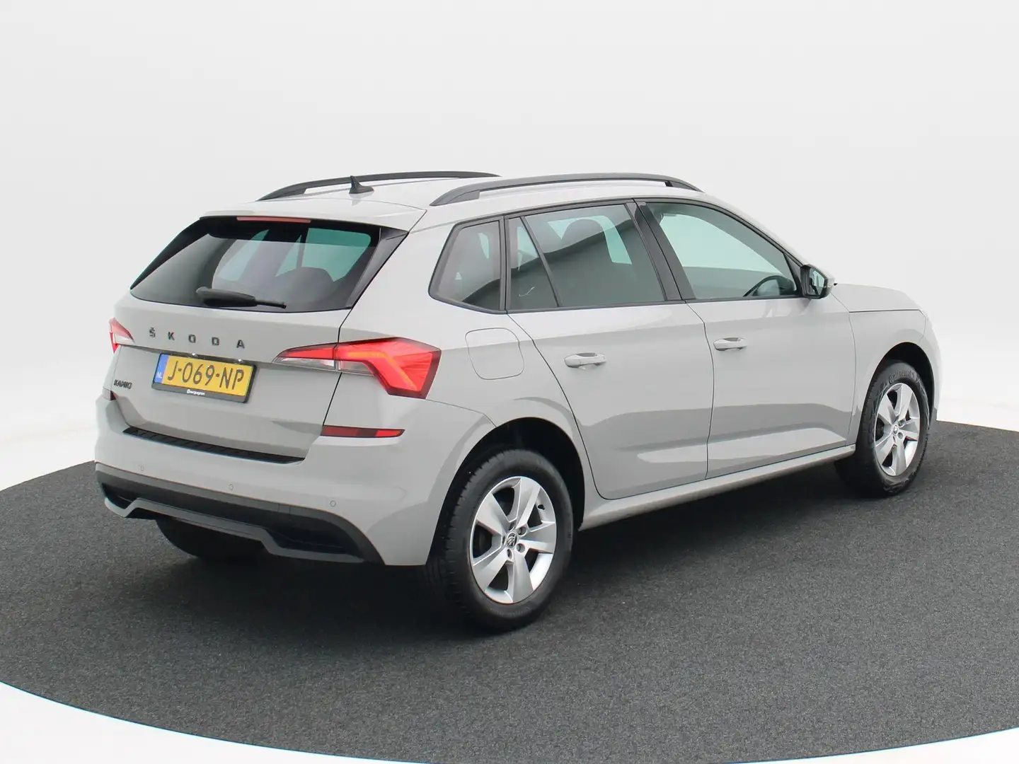Skoda Kamiq 1.0 TSi 115 Pk Sport Business | LED | Cruise Contr Gris - 2