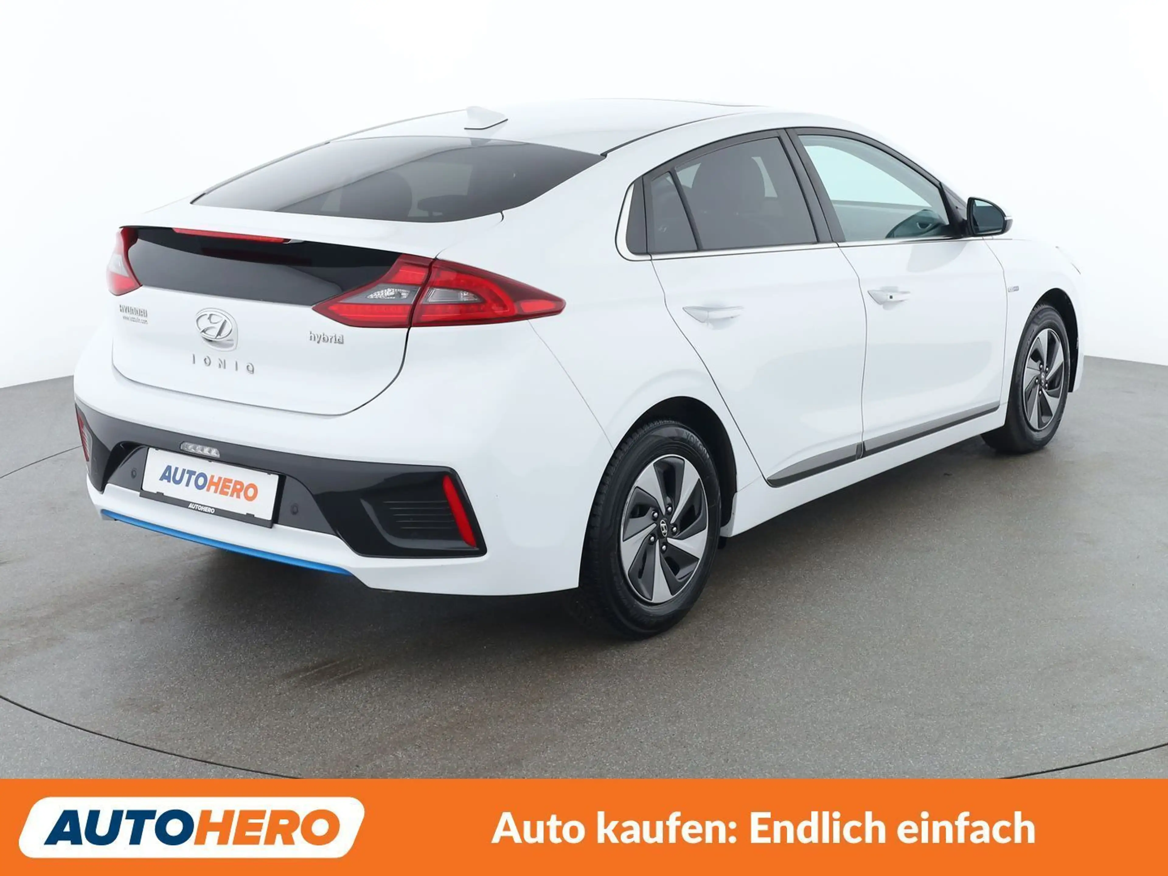 Hyundai IONIQ 1.6 Hybrid LEVEL 6 — photo 6