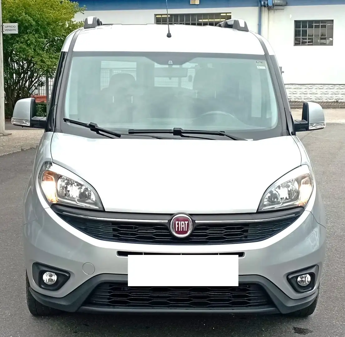 Fiat Doblo 1.4  95cv SX Gris - 2