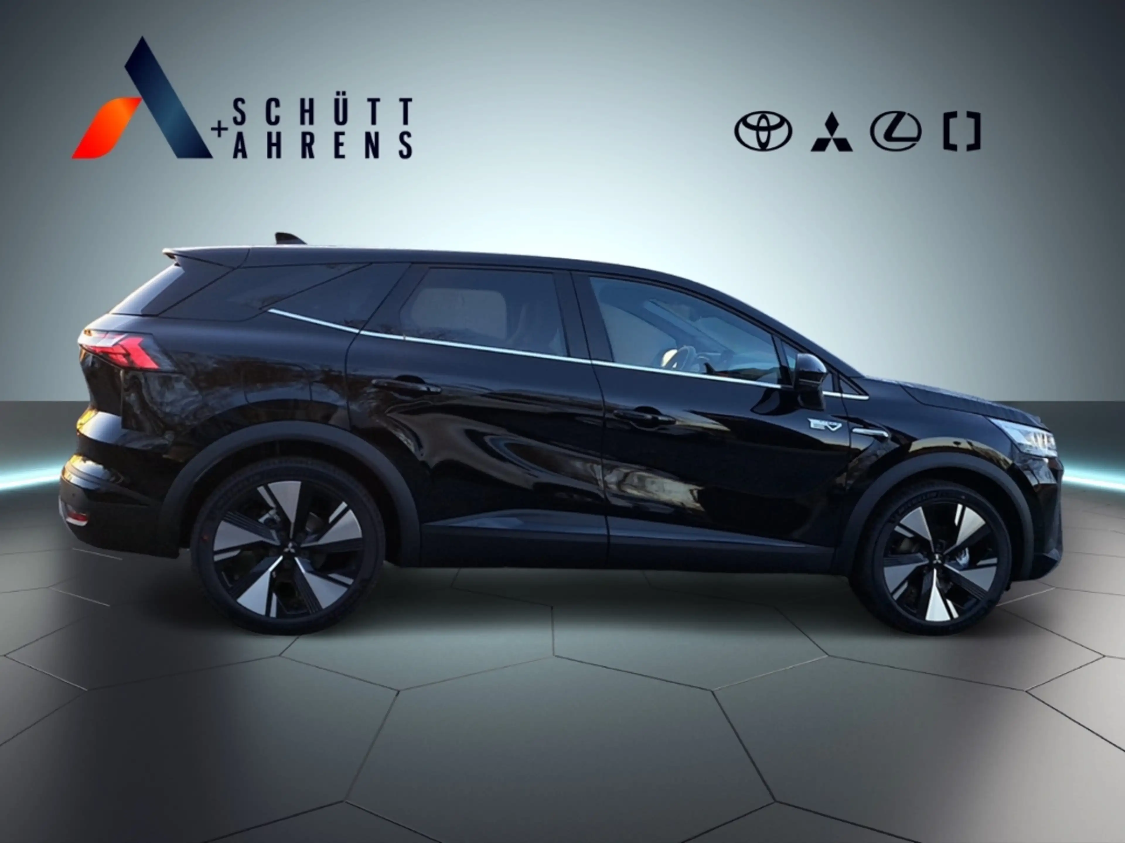Mitsubishi Grandis 1,8 l Intro Edition HEV AT SHZ LED PDC Keyless Spu — photo 4