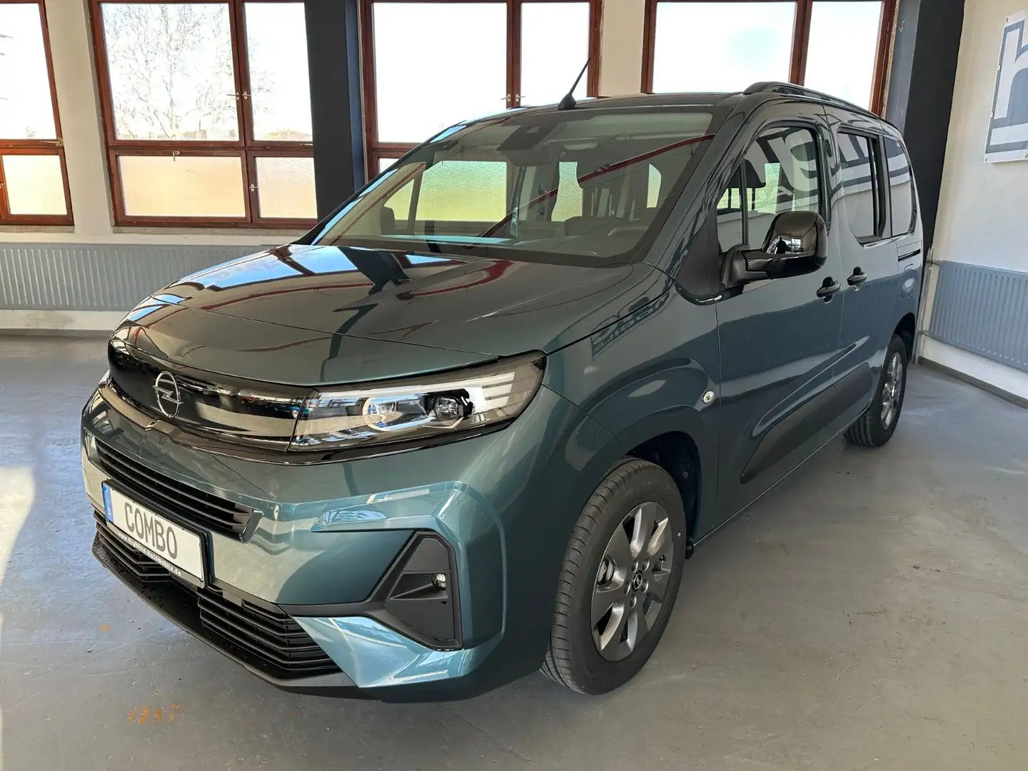 Opel Combo Life Edition-Style-LED,RFK,ALU,5 Sitze,M1 Blau - 2