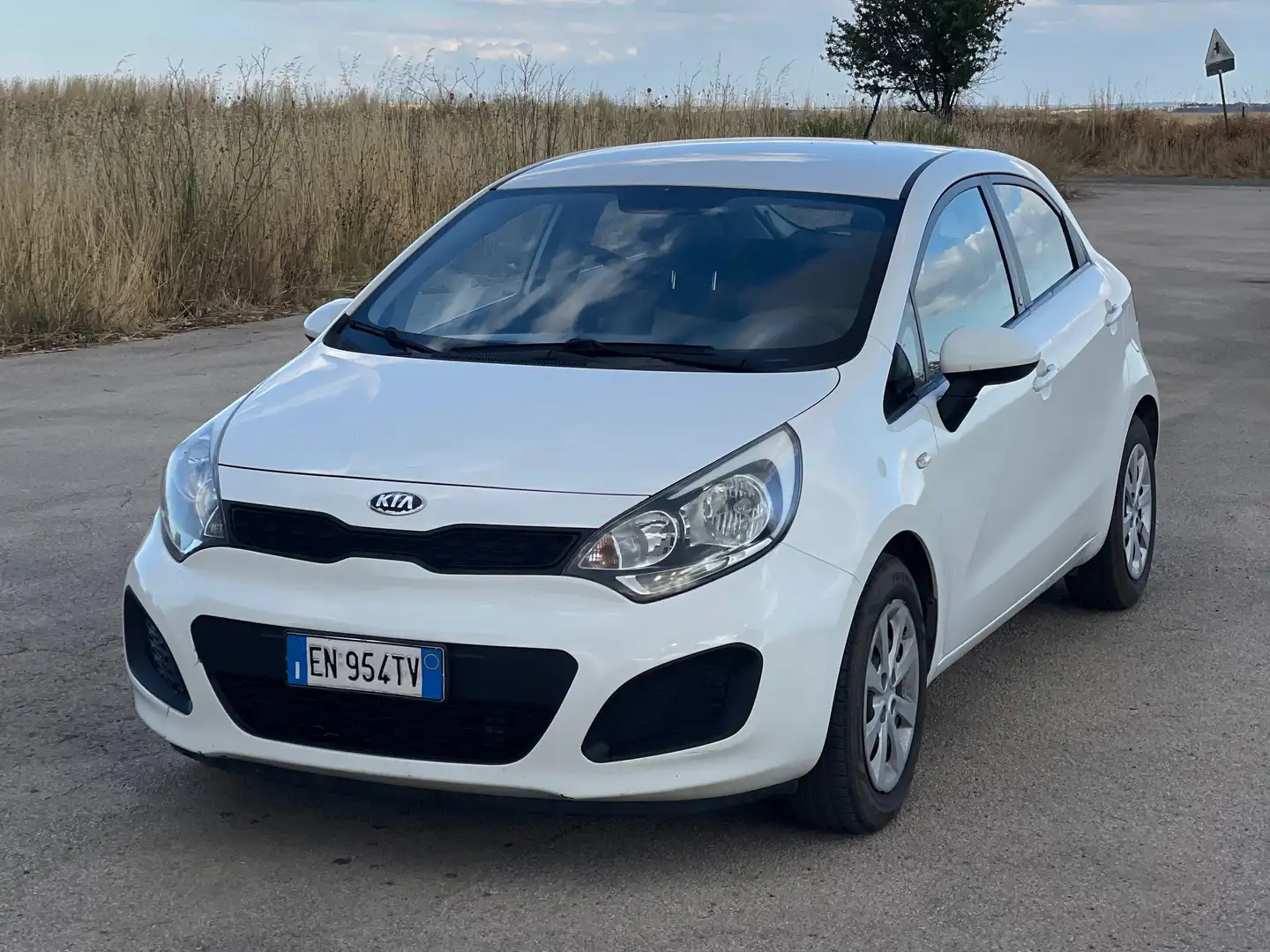 Kia Rio Rio 5p 1.1 crdi Active Bianco - 1