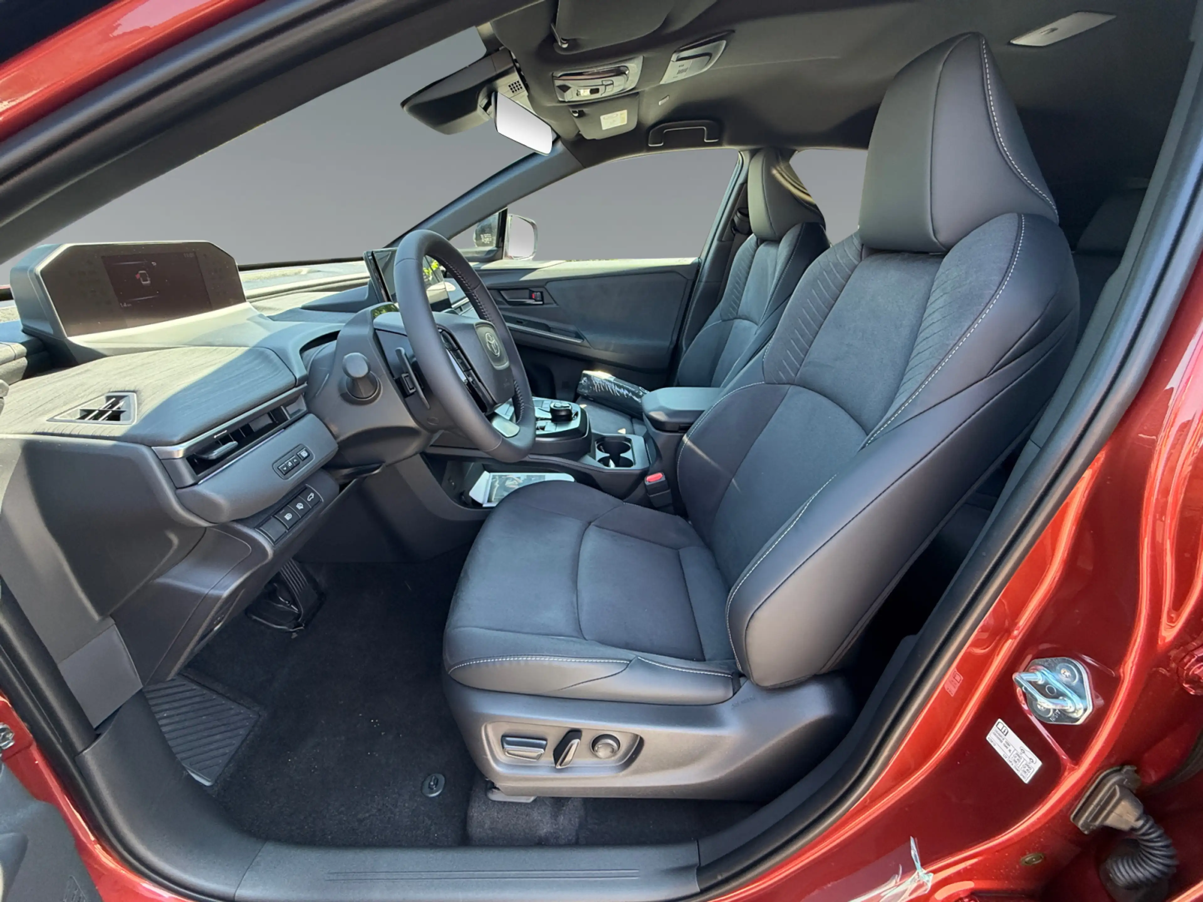 Toyota C-HR+ Toyota C-HR+ 5-Türer Lounge Elektromotor / 77 kWh — photo 9
