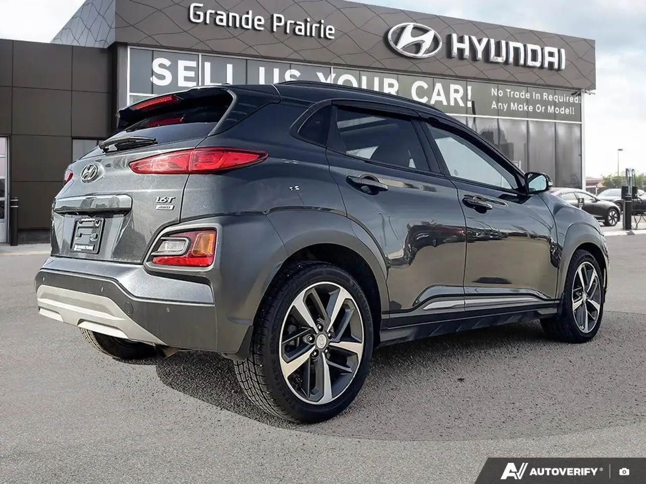 Hyundai KONA снимка Hyundai KONA
