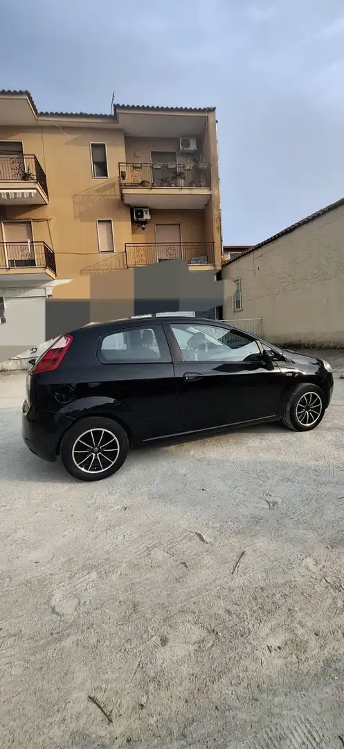 Fiat Grande Punto 3p 1.3 mjt 16v Dynamic 75cv - 1
