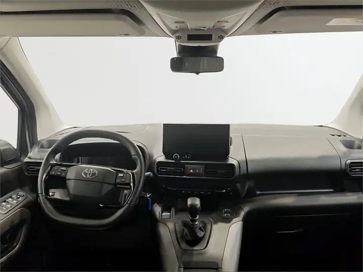 Toyota ProAce City 2025, foto 8
