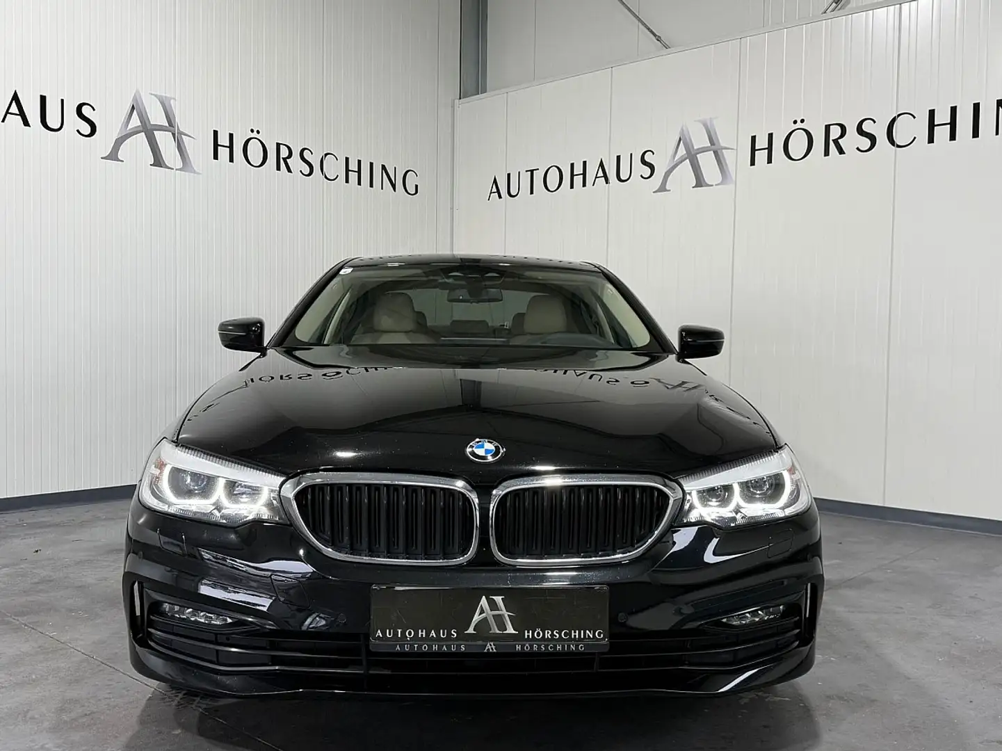 BMW 530 d xDrive Aut.//HEAD UP // Sitzheizung Schwarz - 2