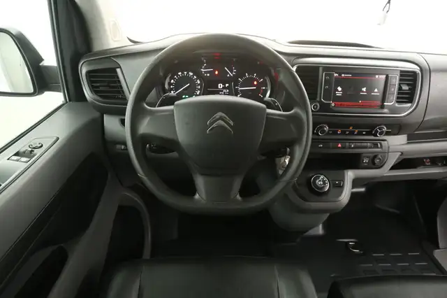 Citroen Jumpy view 2