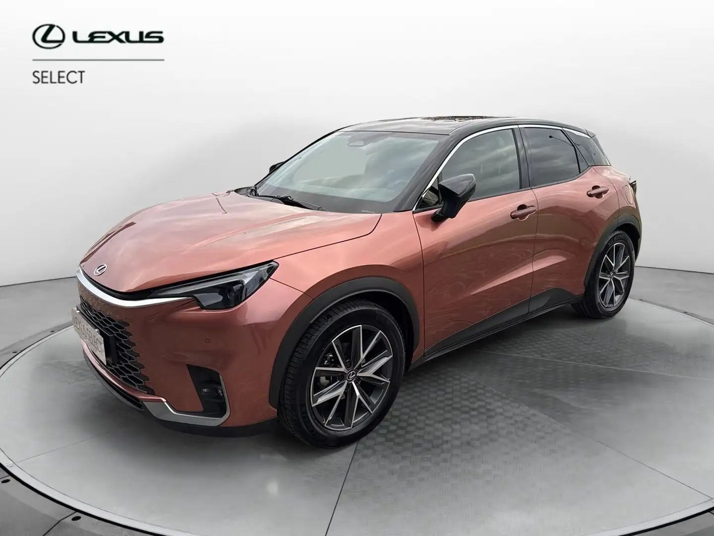 Lexus LBX LBX Hybrid 4WD Cool - 1