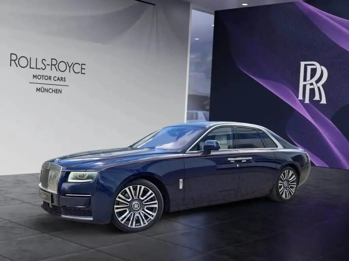 Rolls-Royce Ghost *PROVENANCE* - 1