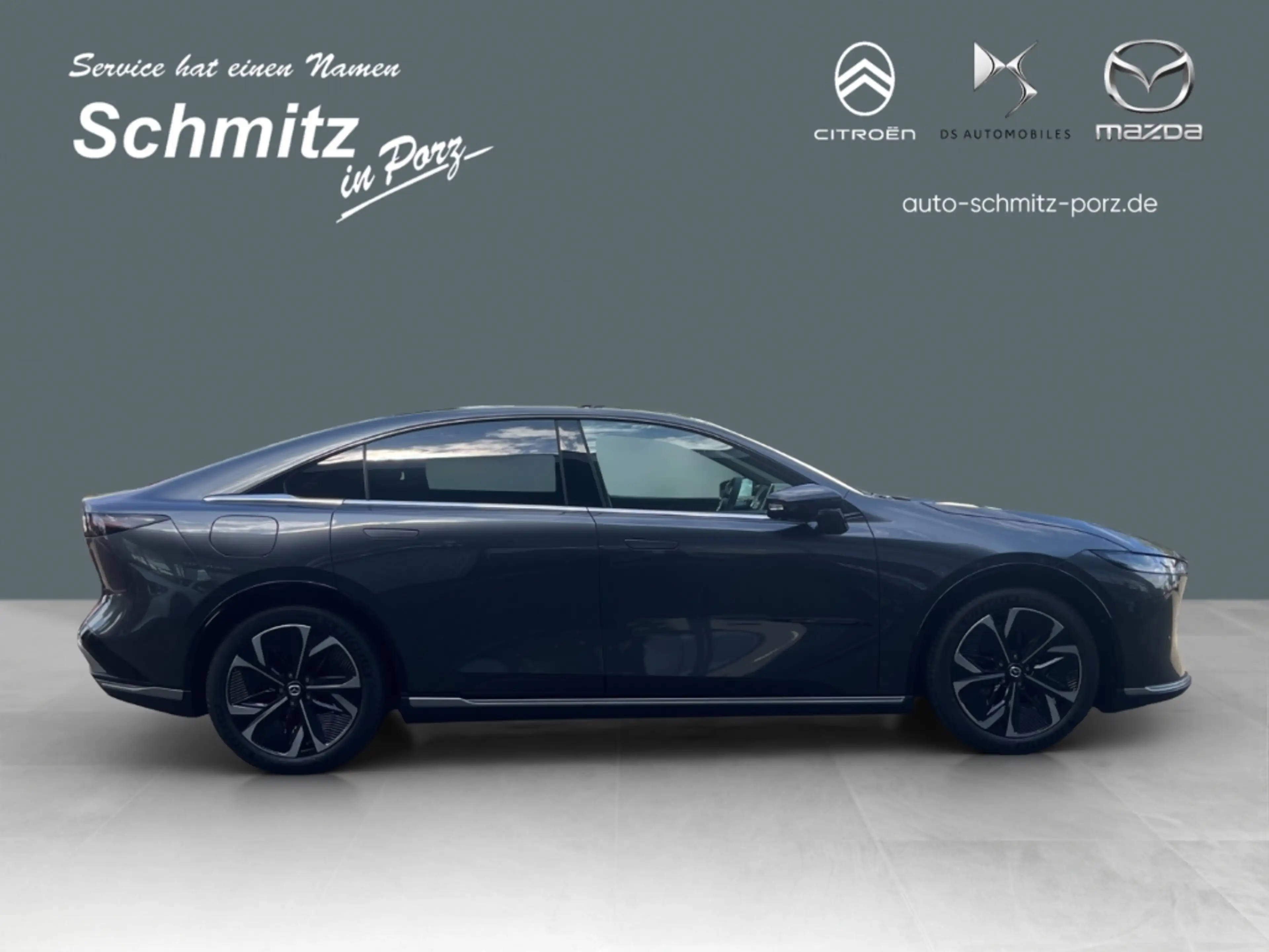 Mazda 6 Takumi HUD Panorama Digitales Cockpit Soundsystem — photo 6