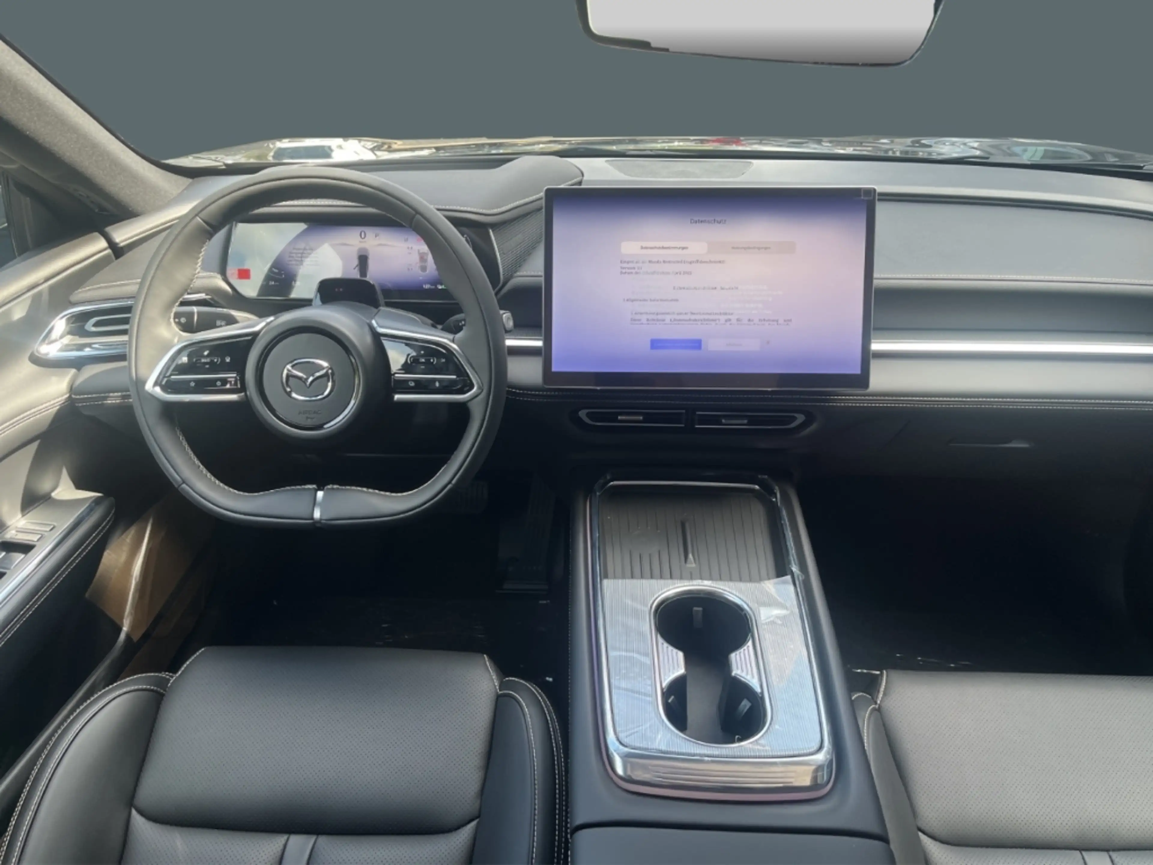 Mazda 6 Takumi HUD Panorama Digitales Cockpit Soundsystem — photo 15