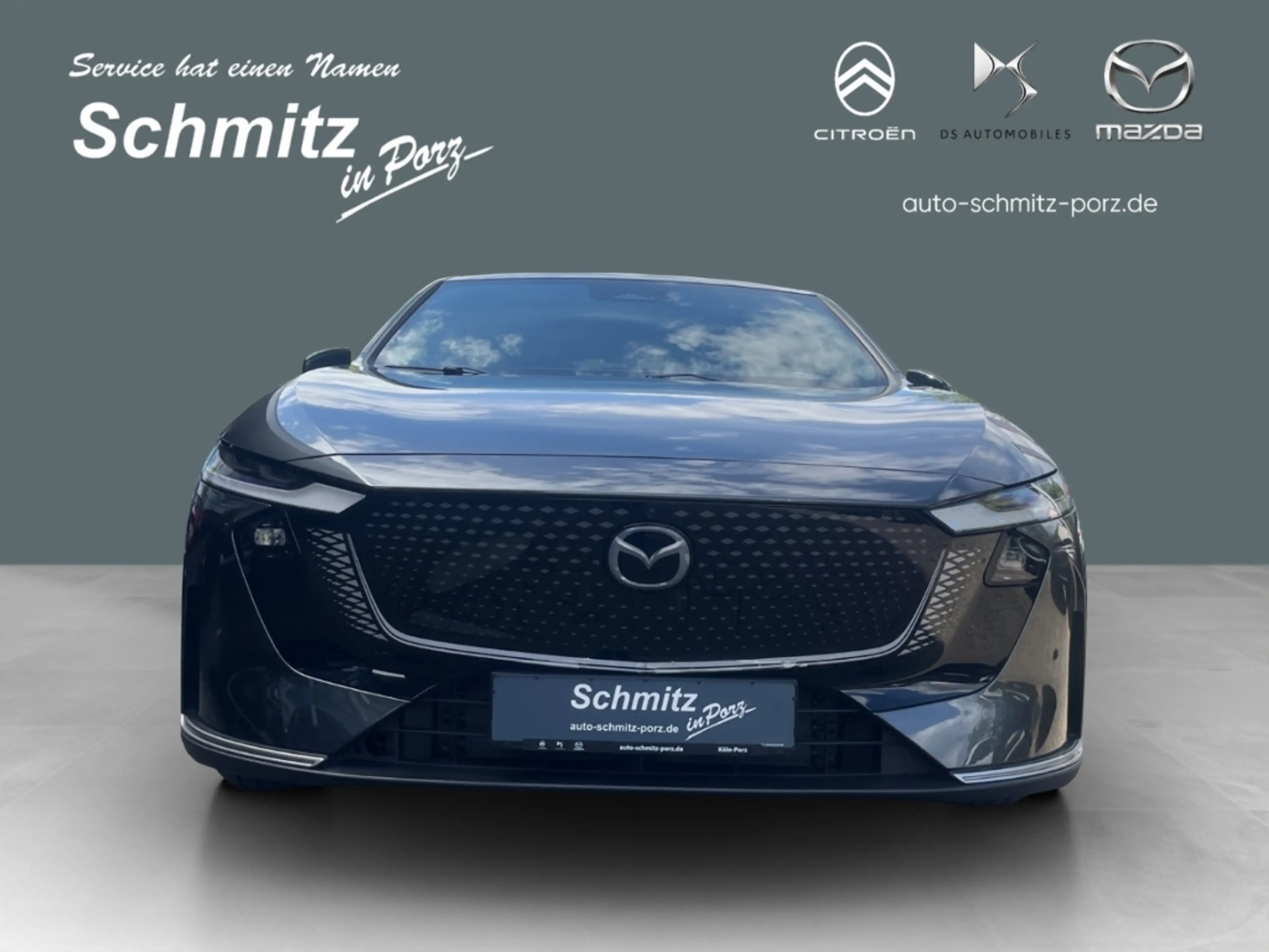Mazda 6 Takumi HUD Panorama Digitales Cockpit Soundsystem — photo 8