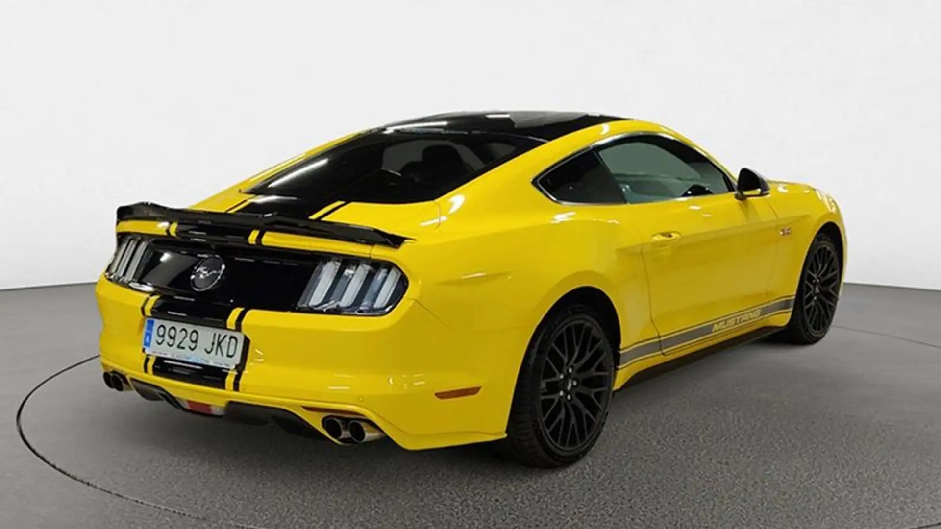 Ford Mustang Ford Mustang 2.3 EcoBoost 290 CV (213 kW) Fastback 2015: El Auténtico Mito Americano que Combina Diseño Musculoso!!!!!!!! Amarillo - 1