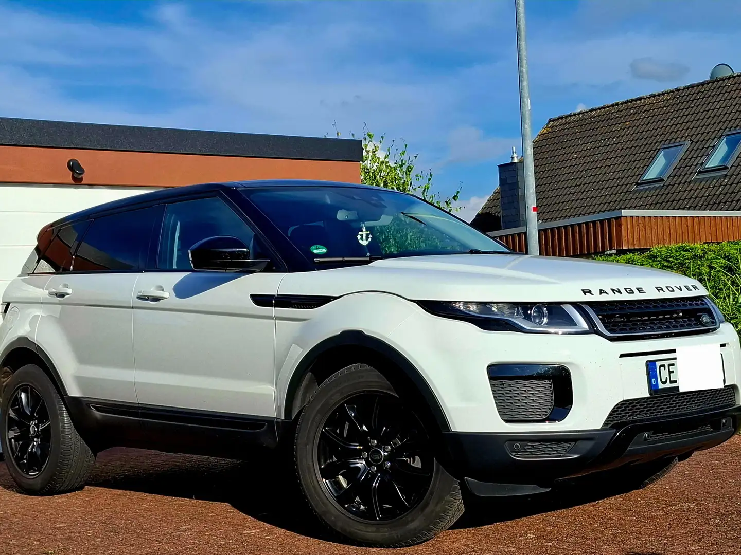 Land Rover Range Rover Evoque Range Rover Evoque TD4 Aut. Black-Edition Weiß - 2