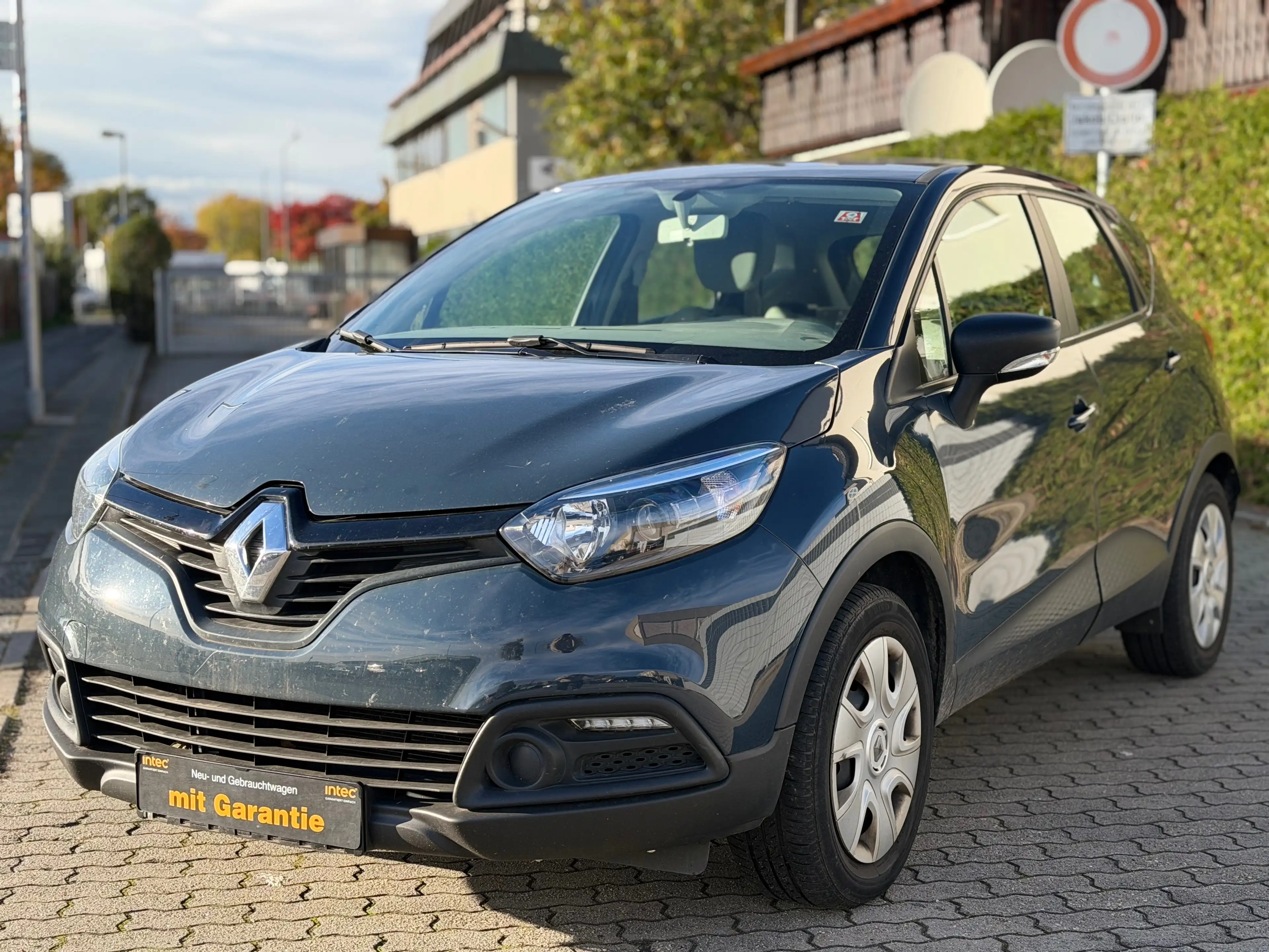 Renault Captur Expression *Klima*USB*HU/AU neu*