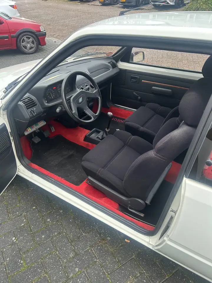 Peugeot 205 1.9 Rallye, foto 9
