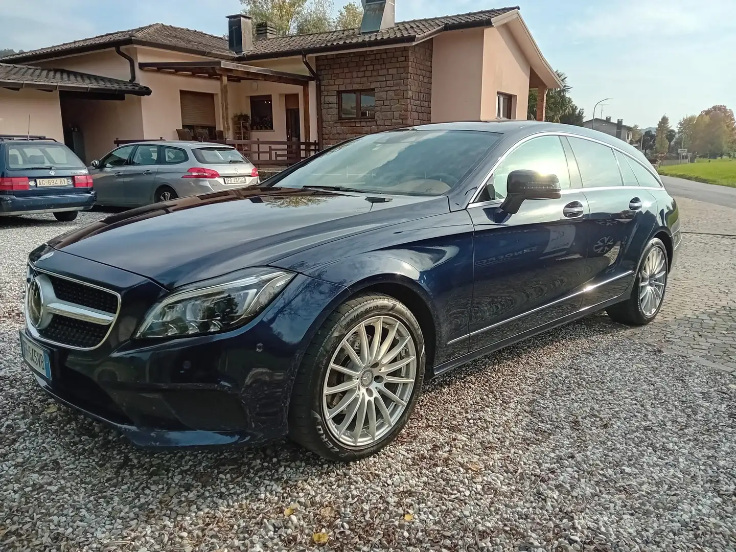 Mercedes-Benz CLS 350 CLS Shooting Brake 350 d Premium 4matic 258cv auto Blauw - 1