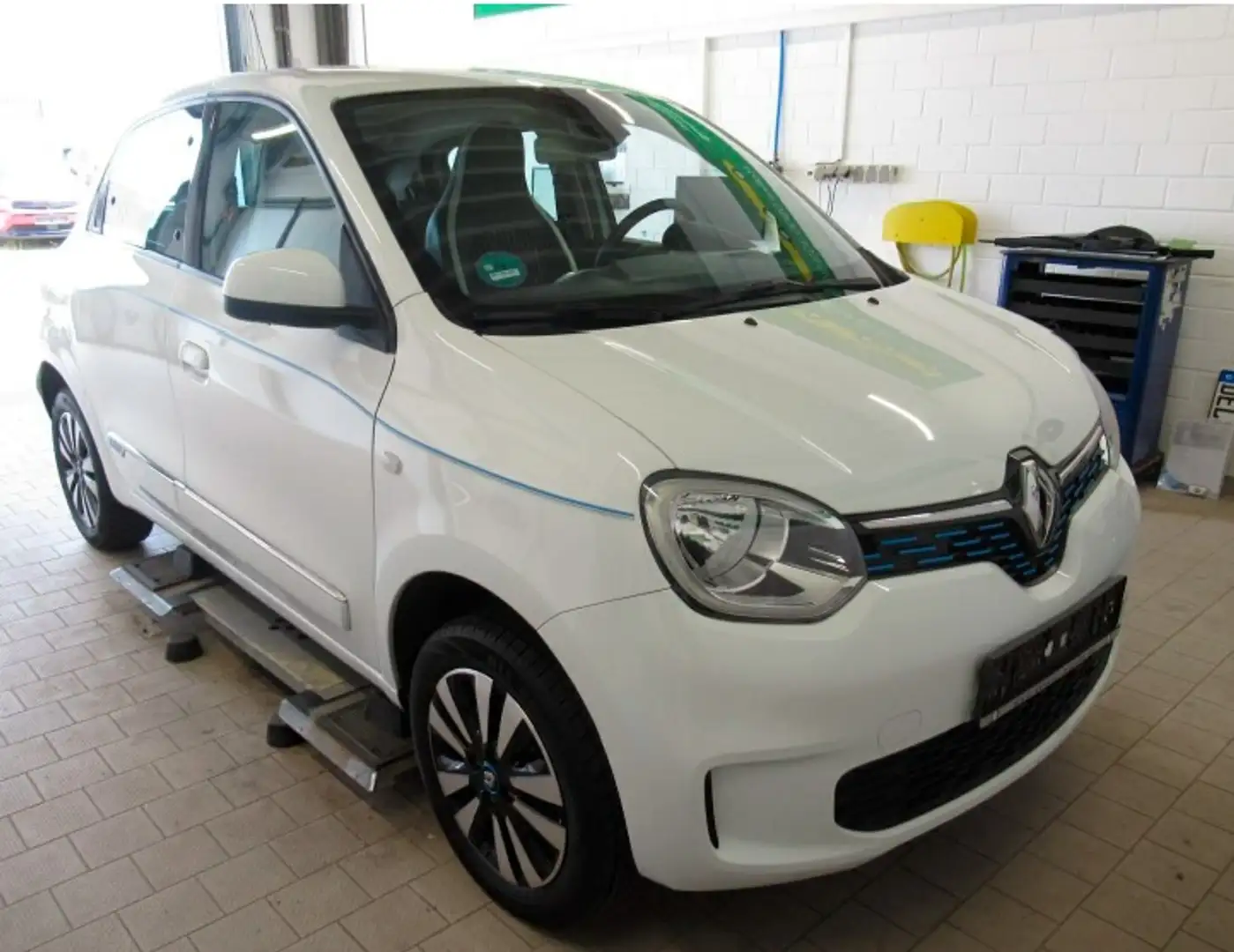 Renault Twingo E-TECH Techno Klimaautomatik*Rückfahrcam Weiß - 1