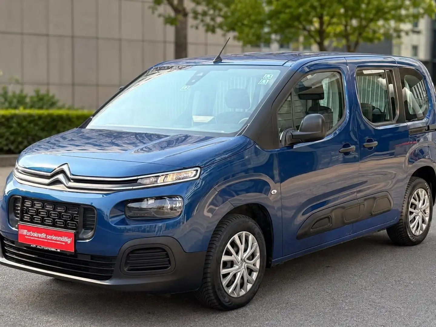 Citroen Berlingo Berlingo PureTech 110 S Live Blau - 1
