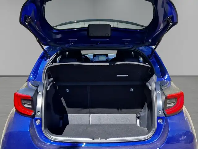 Toyota Yaris view 9
