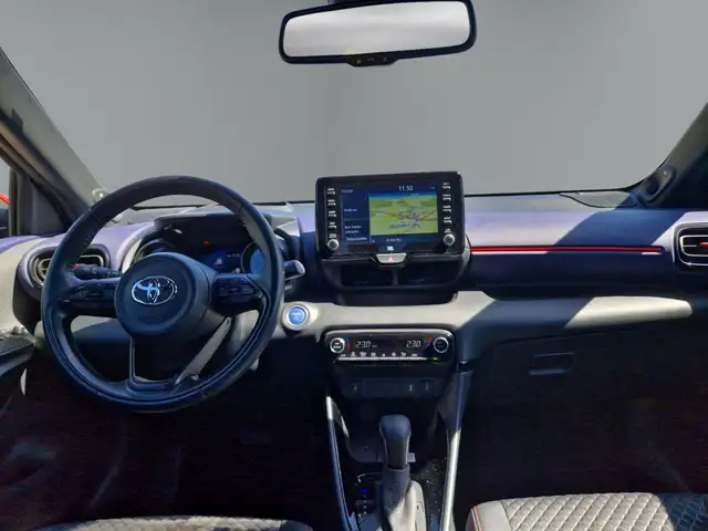 Toyota Yaris view 13