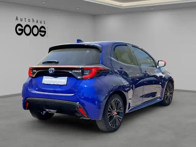 Toyota Yaris view 5