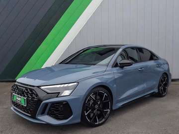 2.5 TFSI 400 S tronic 7 Quattro