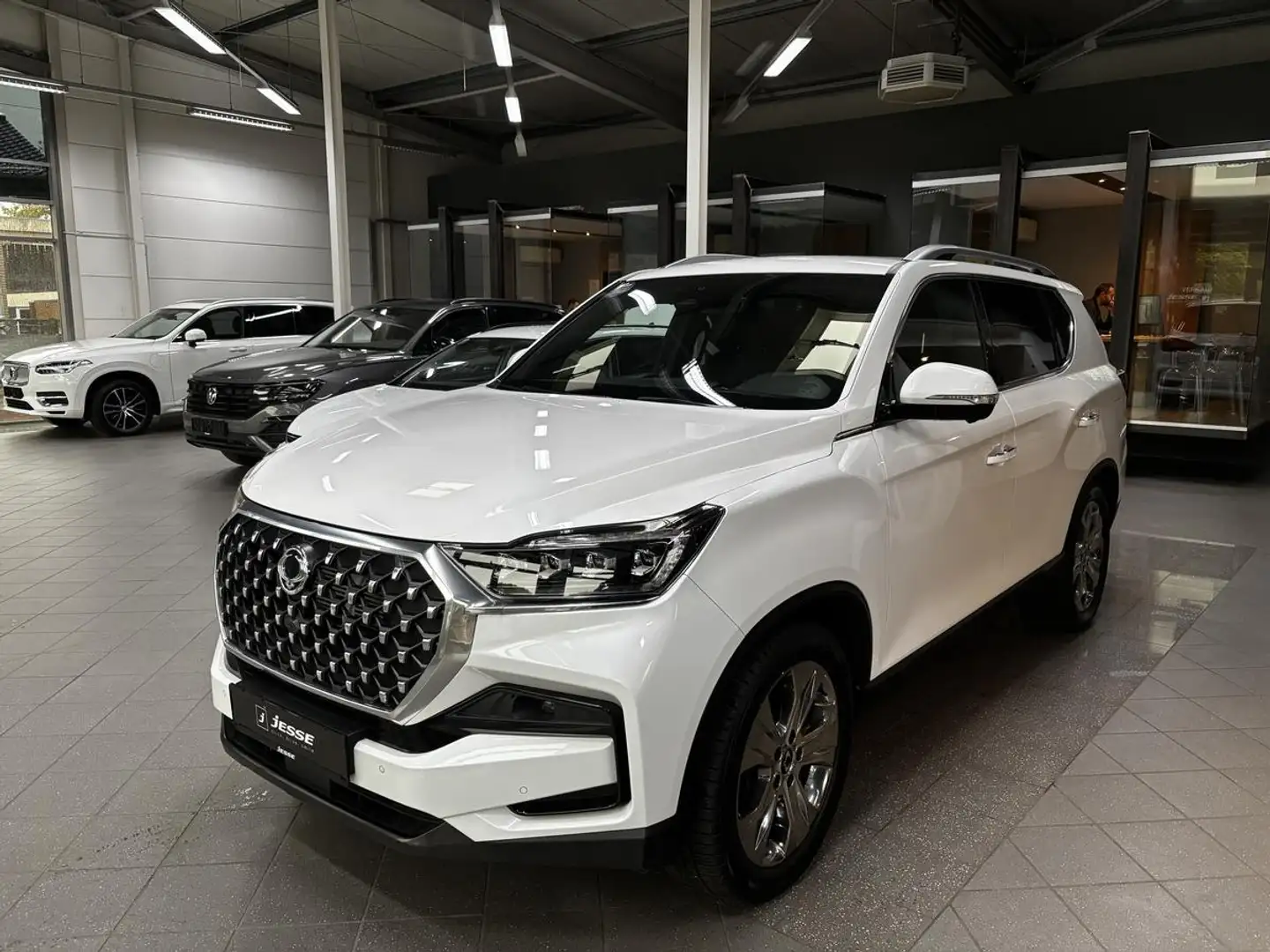 SsangYong Rexton 2.2 e-XDi 220 4WD Sapphire LED ACC CarPlay 360 Weiß - 1