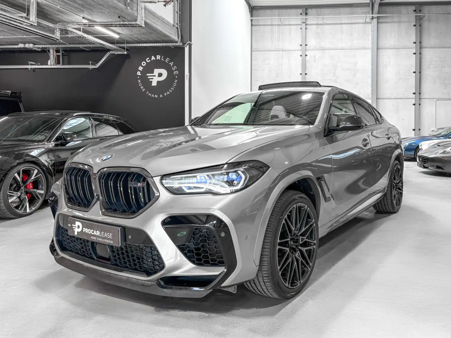 BMW X6 M Competition,/Pano/Display/Soft/Keles/360° ACC+ AHK Gris - 1