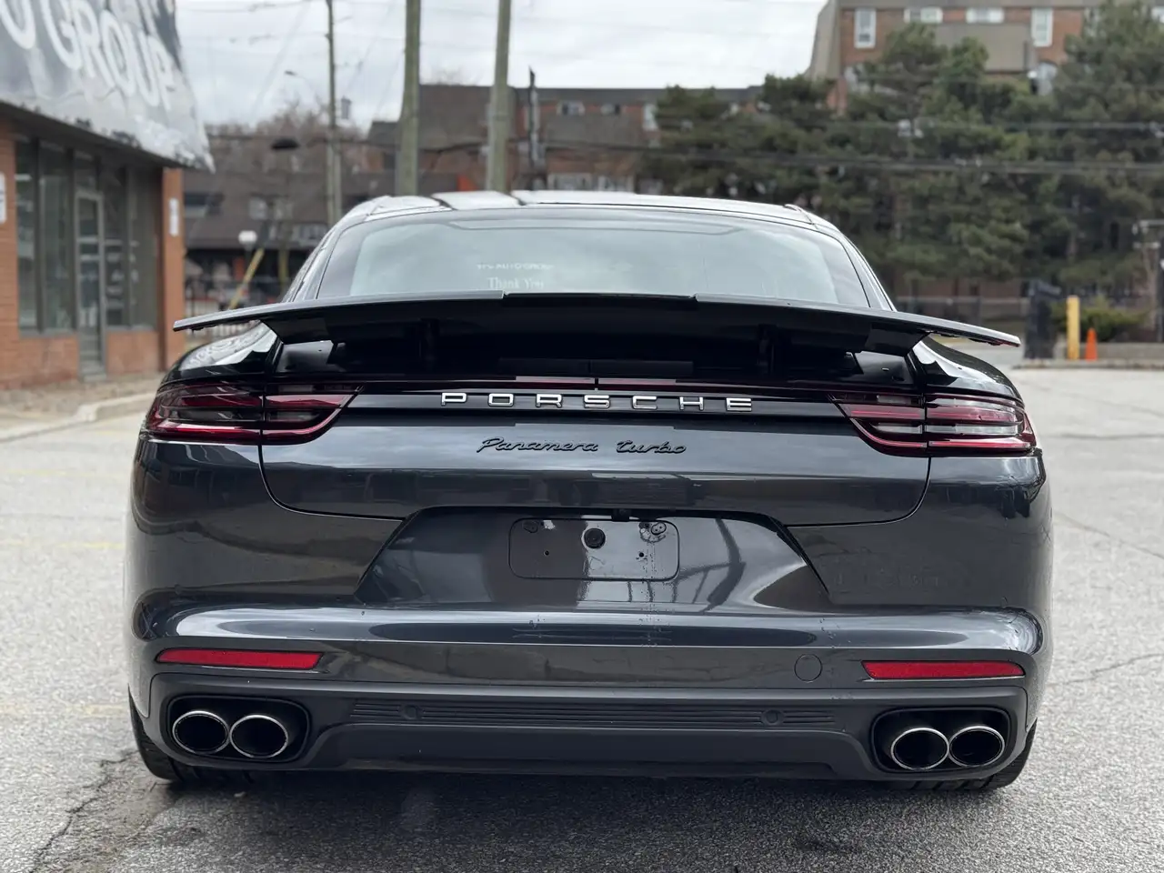 Porsche Panamera снимка Porsche Panamera