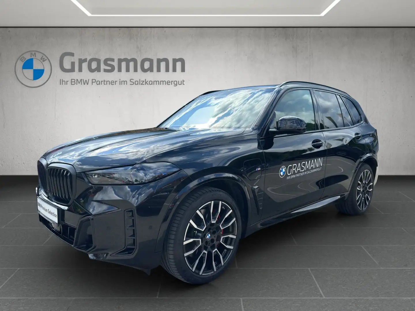 BMW X5 xDrive50e Schwarz - 1