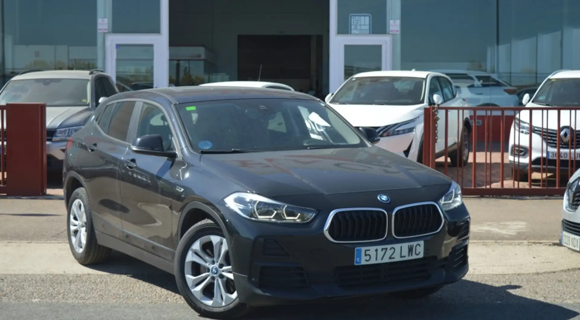 BMW X2 xDrive 25eA Negro - 2