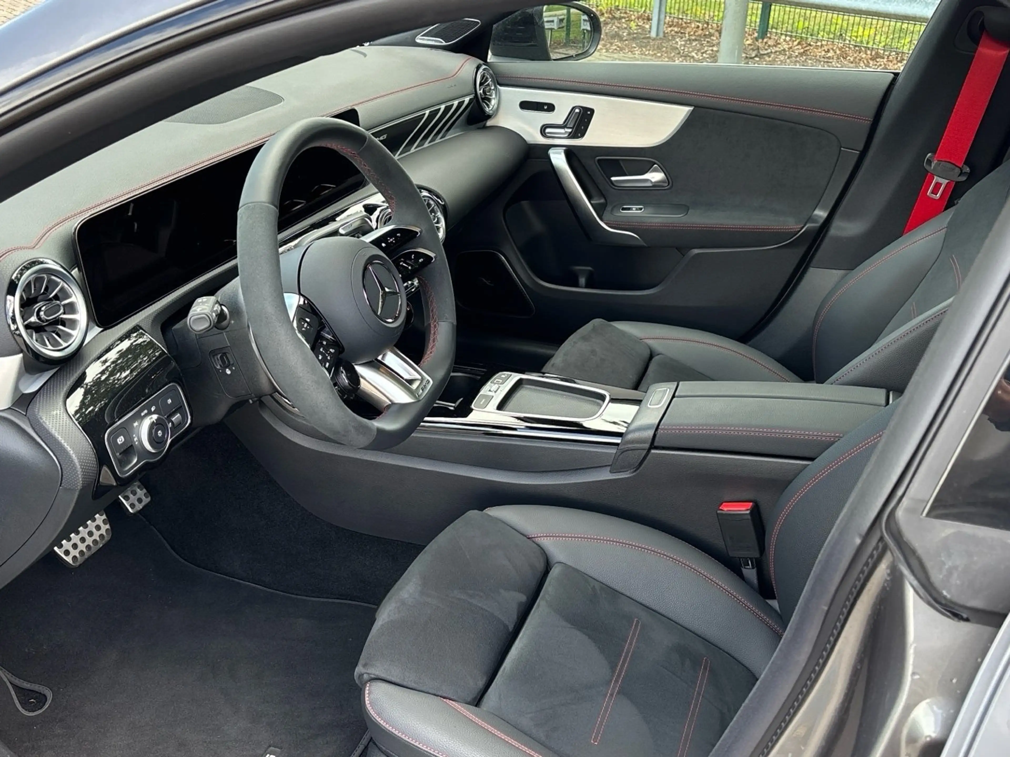 Mercedes-Benz CLA 45 AMG CLA 45 S AMG 4M+ SB Night DriversPack Pano 360° — photo 13
