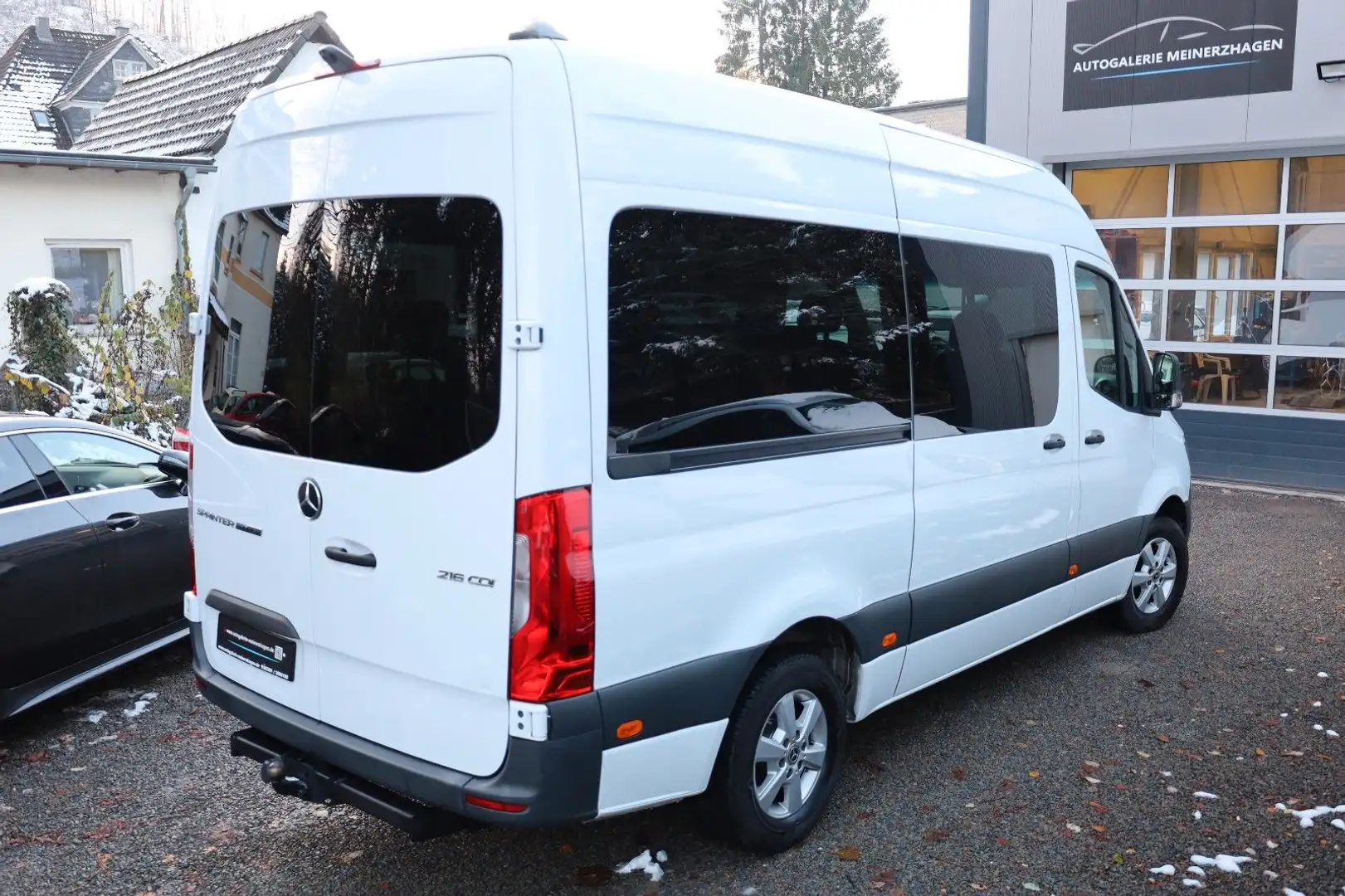 Mercedes-Benz Sprinter III Tourer 216 CDI/9-SITZE/AHK/HOCHDACH Blanco - 2