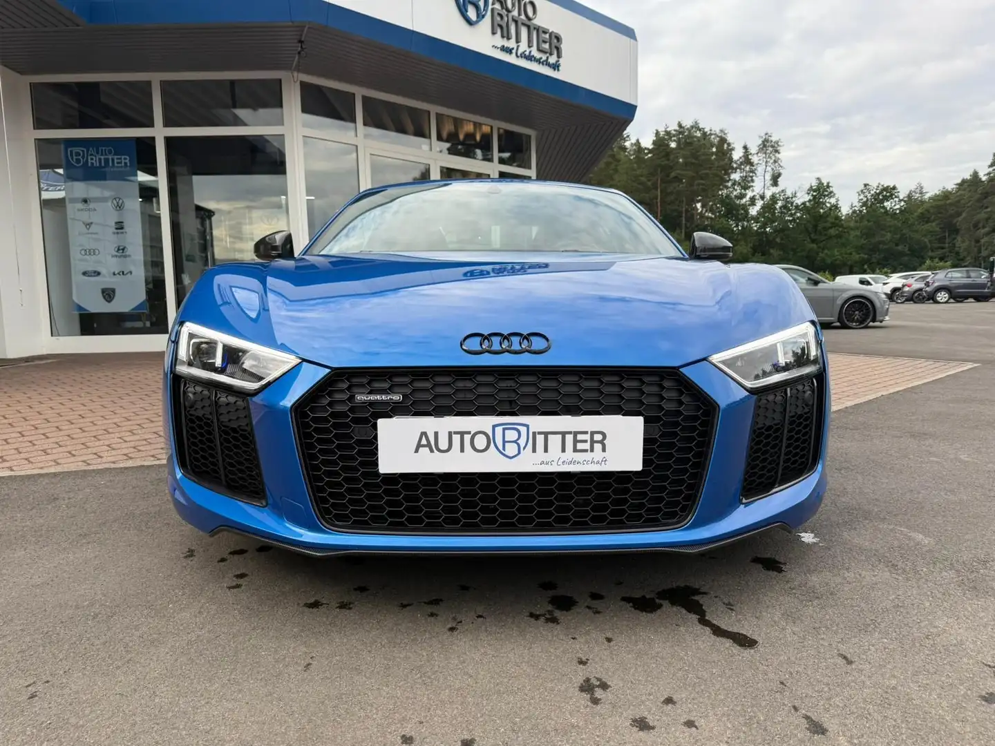 Audi R8 V10 PLUS Coupe ohne OPF Sammlerzustand Blau - 2