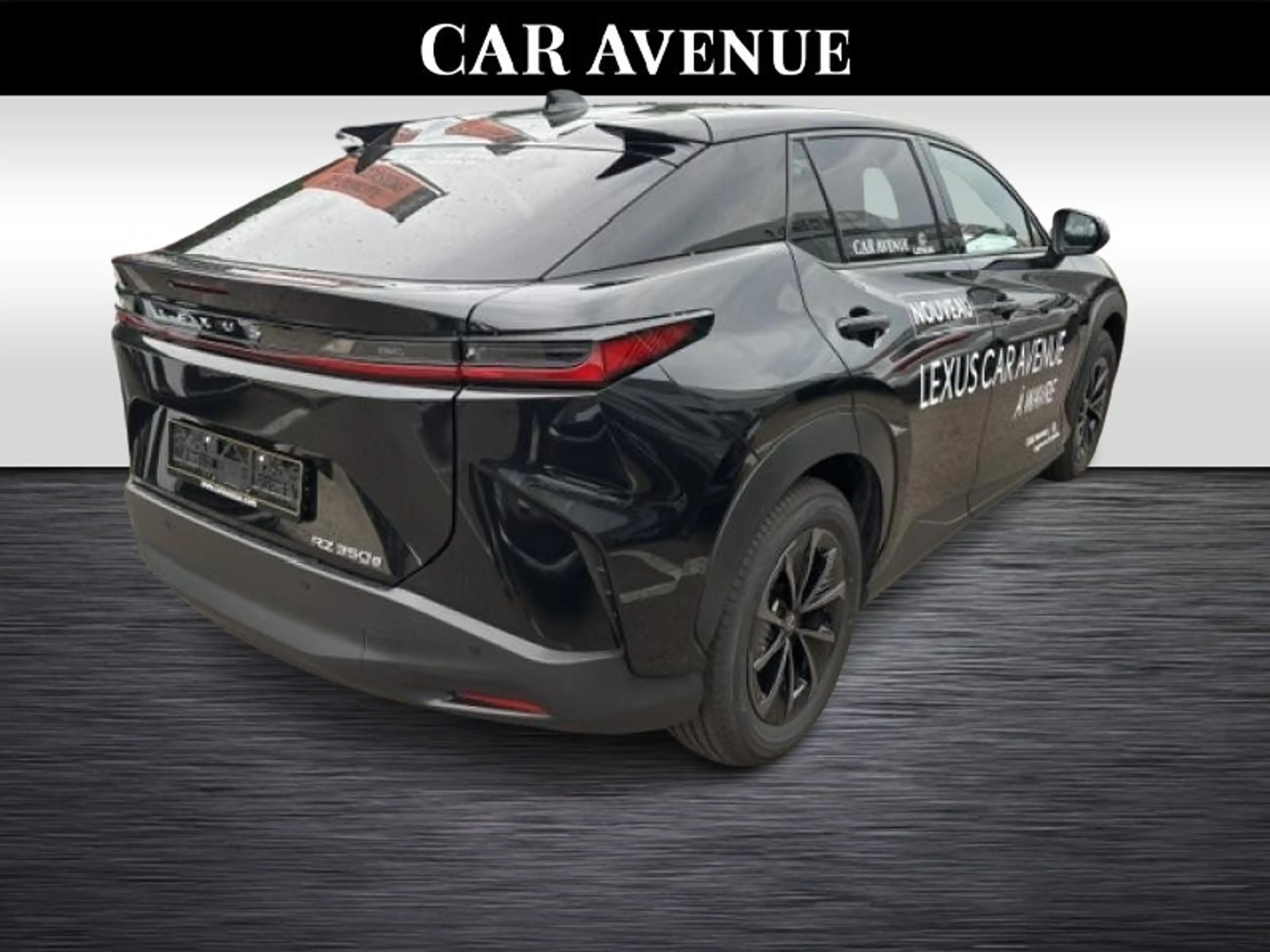 Lexus RZ EXECUTIVE — photo 4