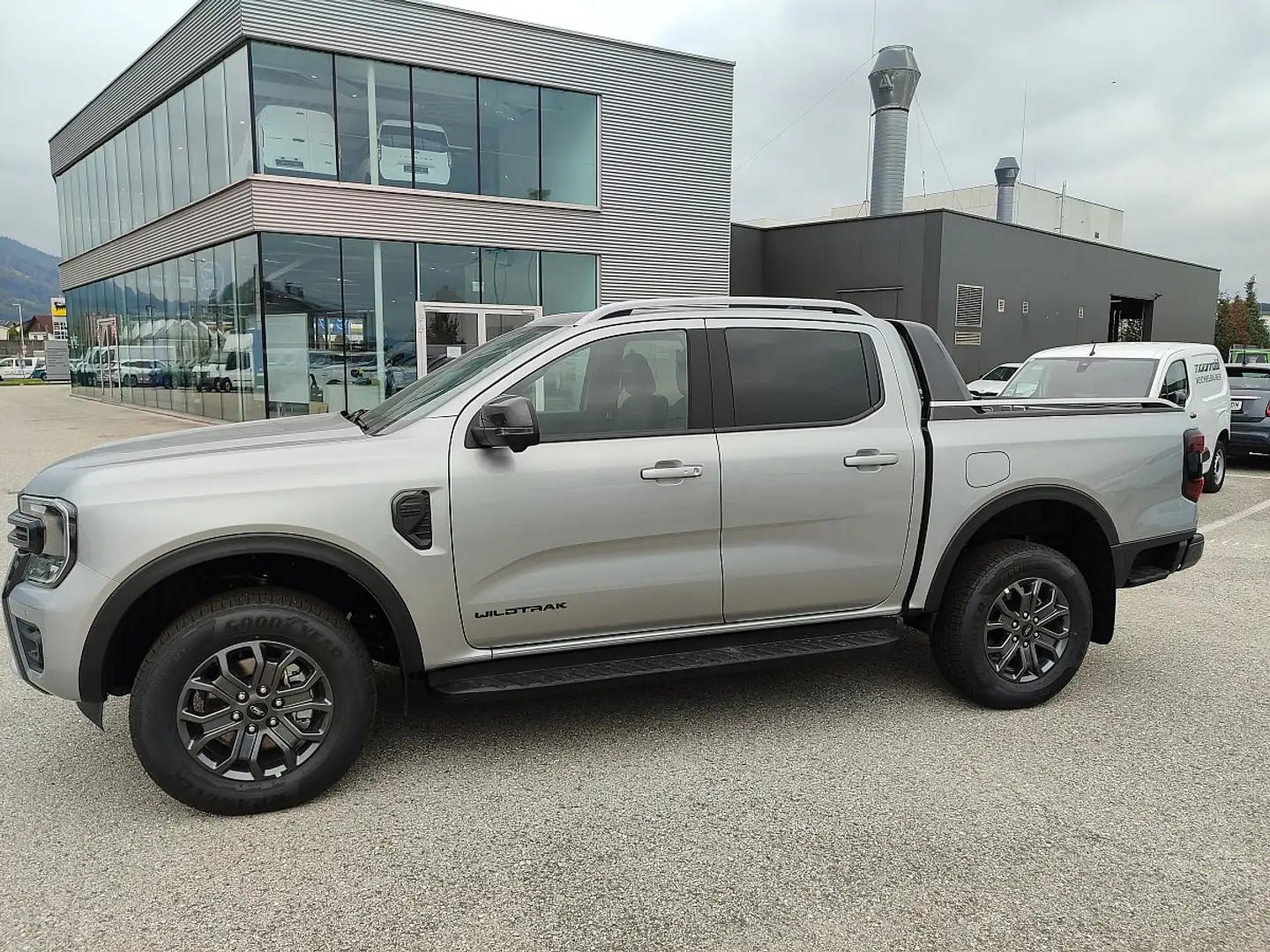 Ford Ranger Ranger Doppelkabine Wildtrak e-4WD 2,0 EcoBlue ... Silber - 2