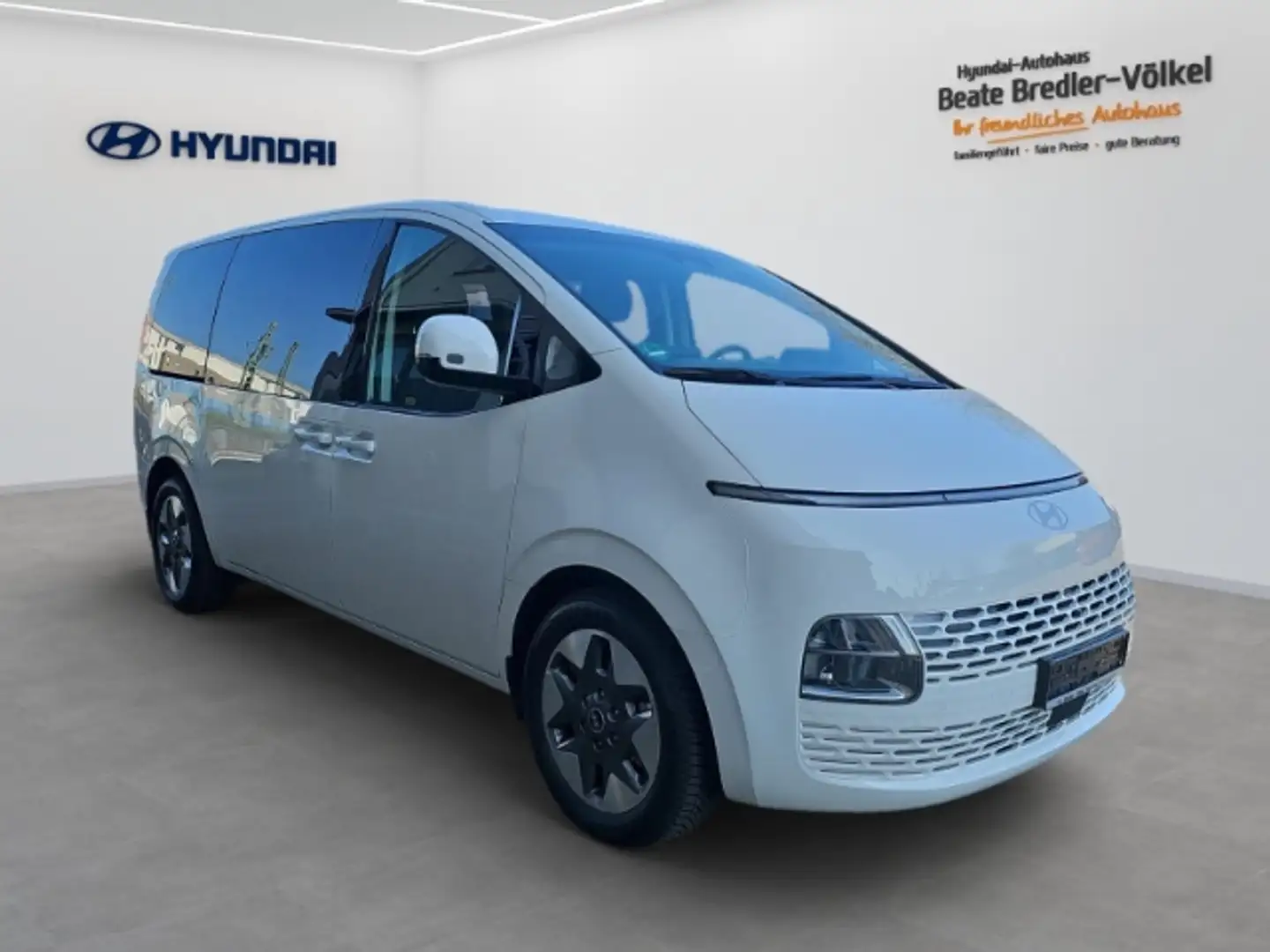 Hyundai STARIA Trend HEV1.6T-GDI Park-/Easy-Access-Paket Weiß - 2