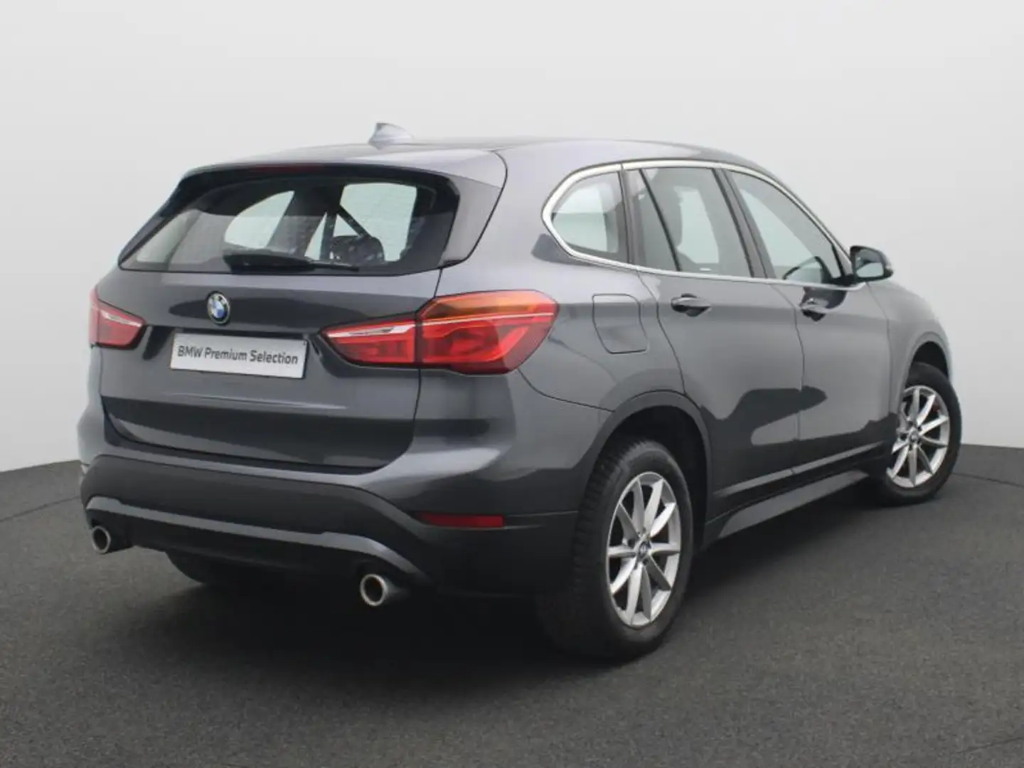 BMW X1 AUTOMAAT - NAVI - CARPLAY Grau - 2