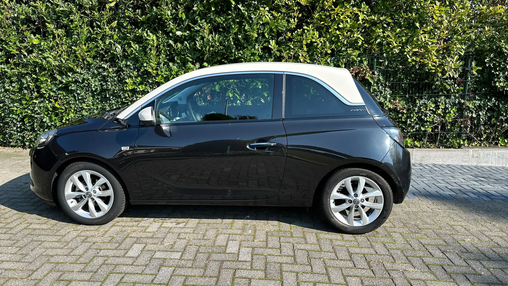 Opel Adam Adam 1.2 Jam Zwart - 1