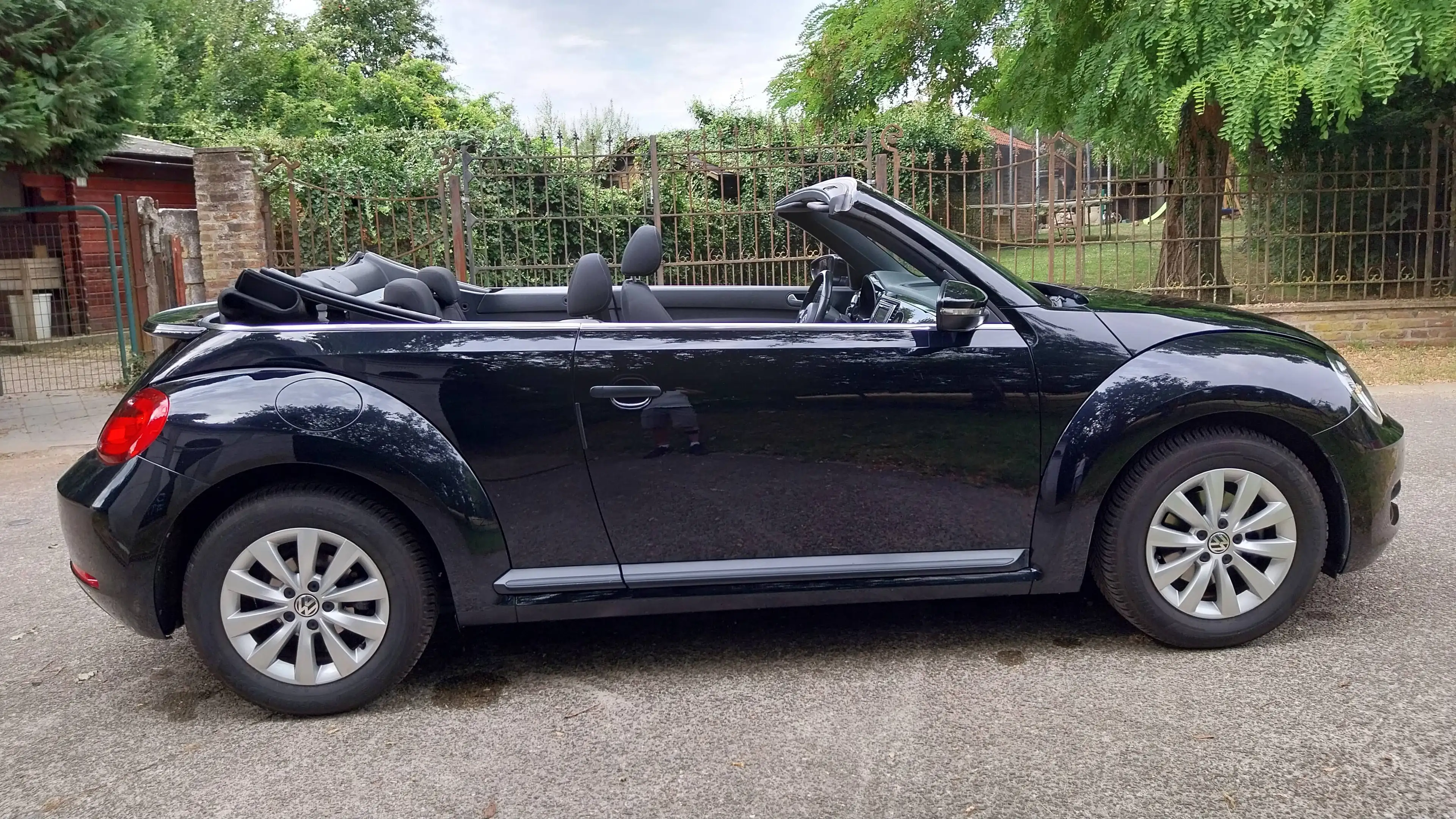 Volkswagen Beetle Beetle Cabriolet 1.2 TSI / parfait état / GPS — photo 9