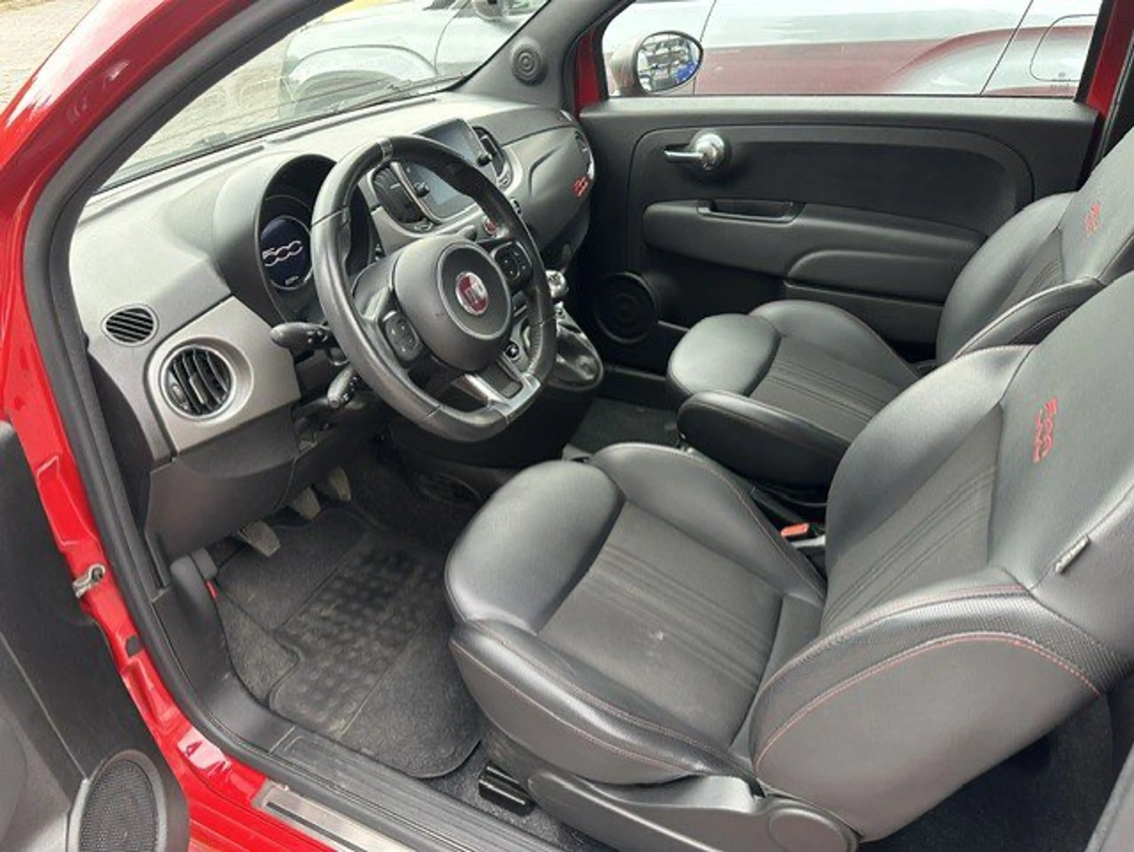 Fiat 500 FIAT 500 C 1.0i Hybrid SPORT — photo 3