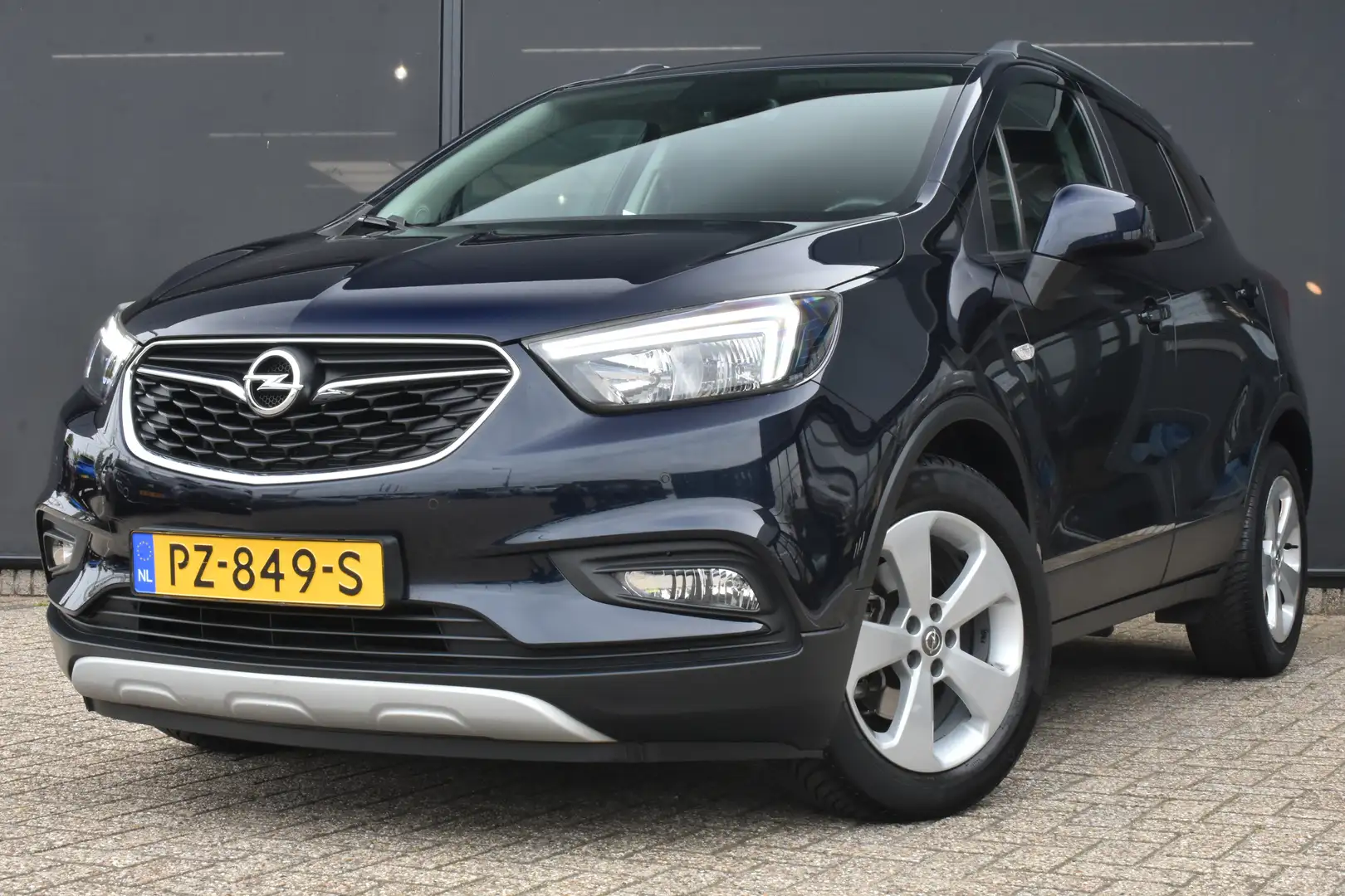 Opel Mokka X 1.4 Turbo Business+ 140pk | Navigatie | Parkeersen Blau - 1