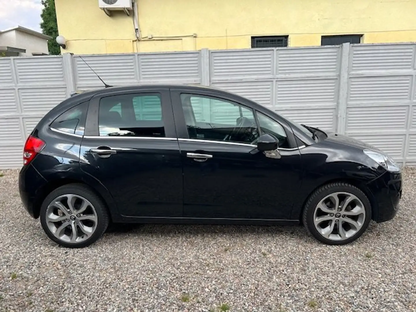 Citroen C3 C3 1.4 vti Seduction Negro - 2