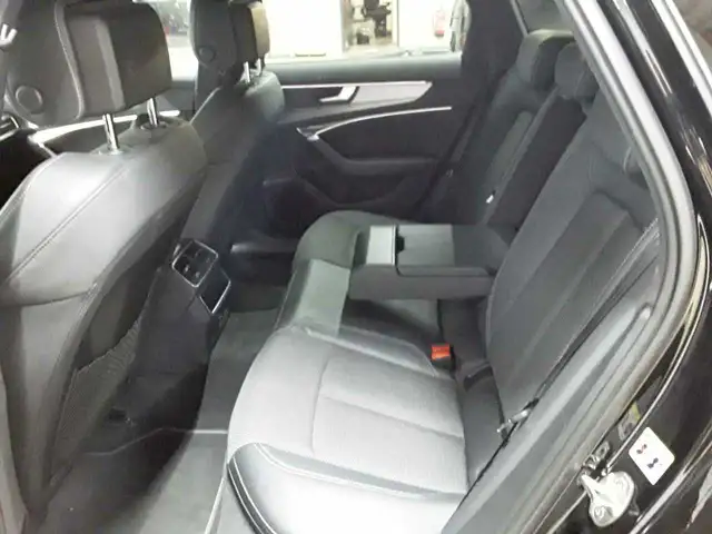 Audi A6 view 13