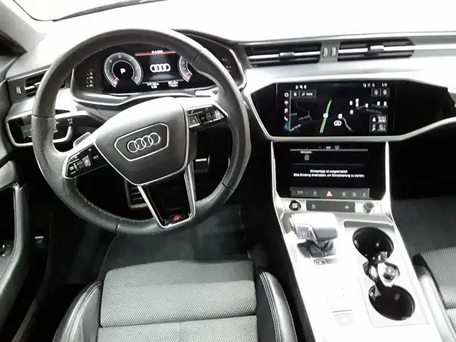 Audi A6 view 10