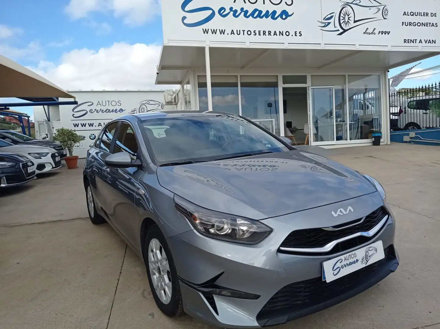 Kia Ceed / cee'd 1.0 T-GDI Drive 100 Grijs - 2